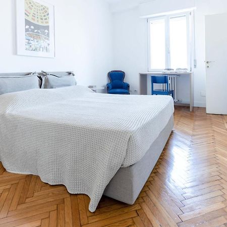 Ferienwohnung Milan Flat 5 Min From Duomo With Park For Small Cars Exterior foto